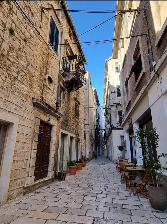 Stella Apartment Sibenik Charm&History United Esterno foto