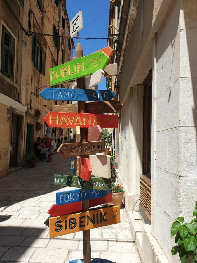 Stella Apartment Sibenik Charm&History United Esterno foto