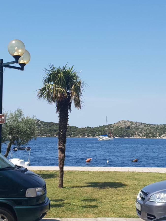Stella Apartment Sibenik Charm&History United Esterno foto